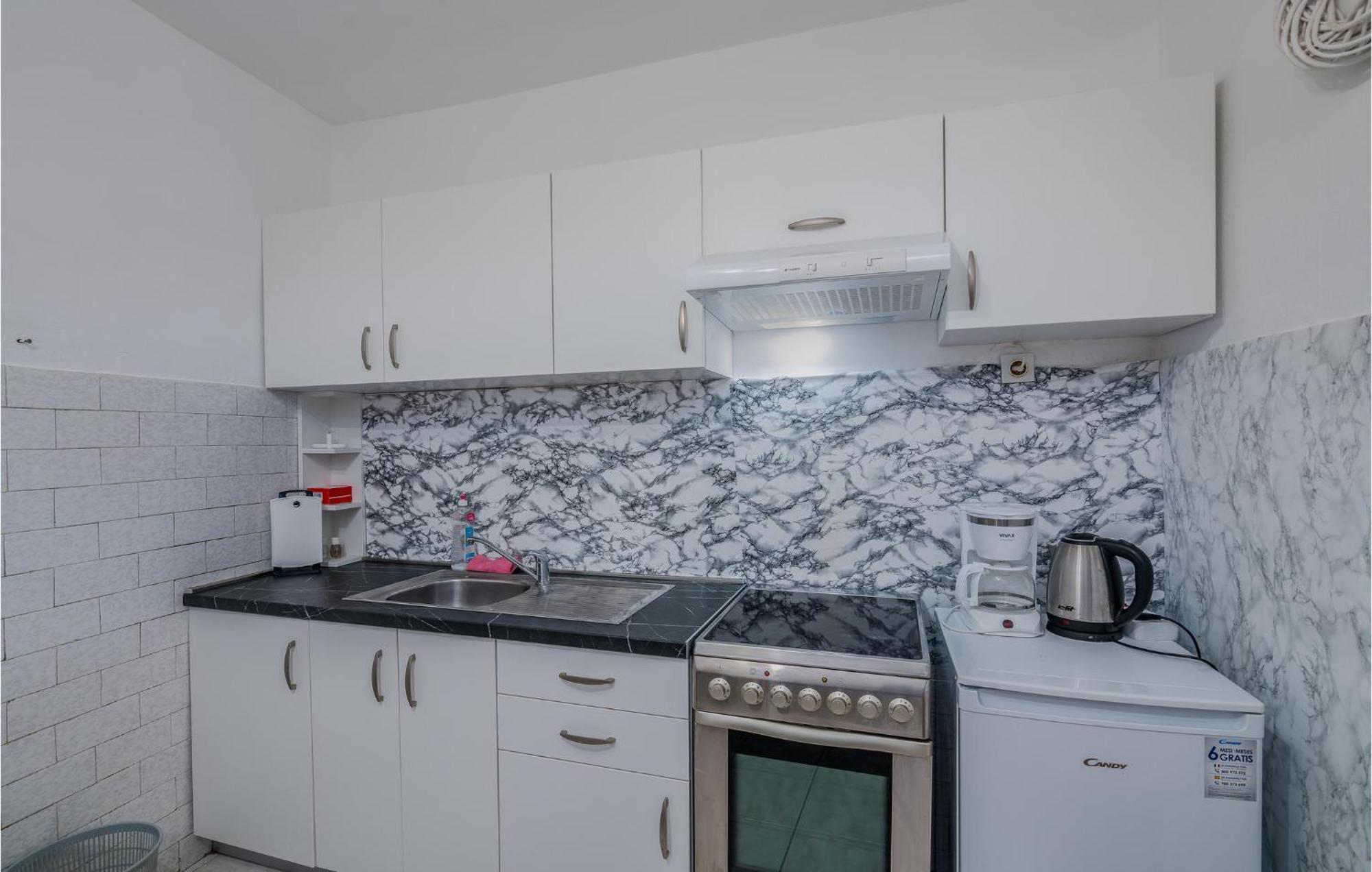 Lovely Apartment In Stara Baska 1 With Kitchen المظهر الخارجي الصورة